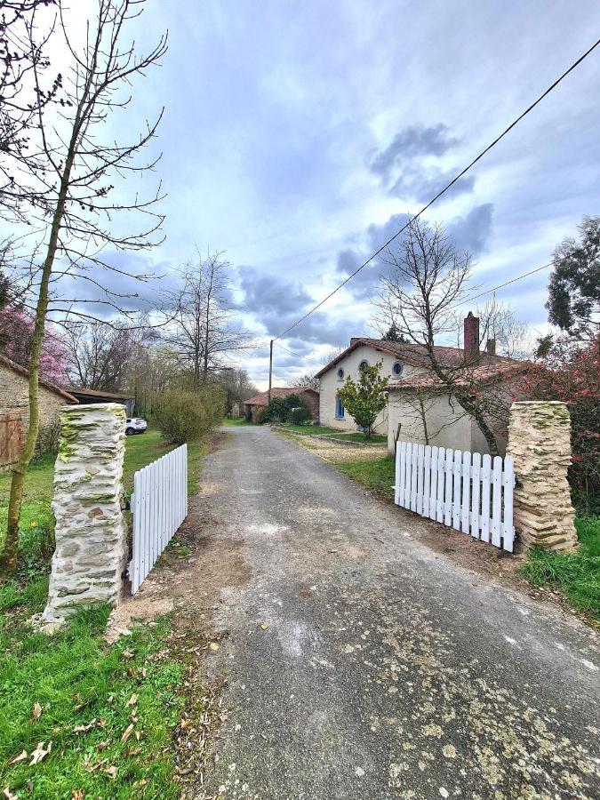 Le Terrier Maison De Campagne 250 M2 Grande Capacite 20 Couchages, 4500M2 De Terrain Villa Saint-Pierre-du-Chemin Exterior foto